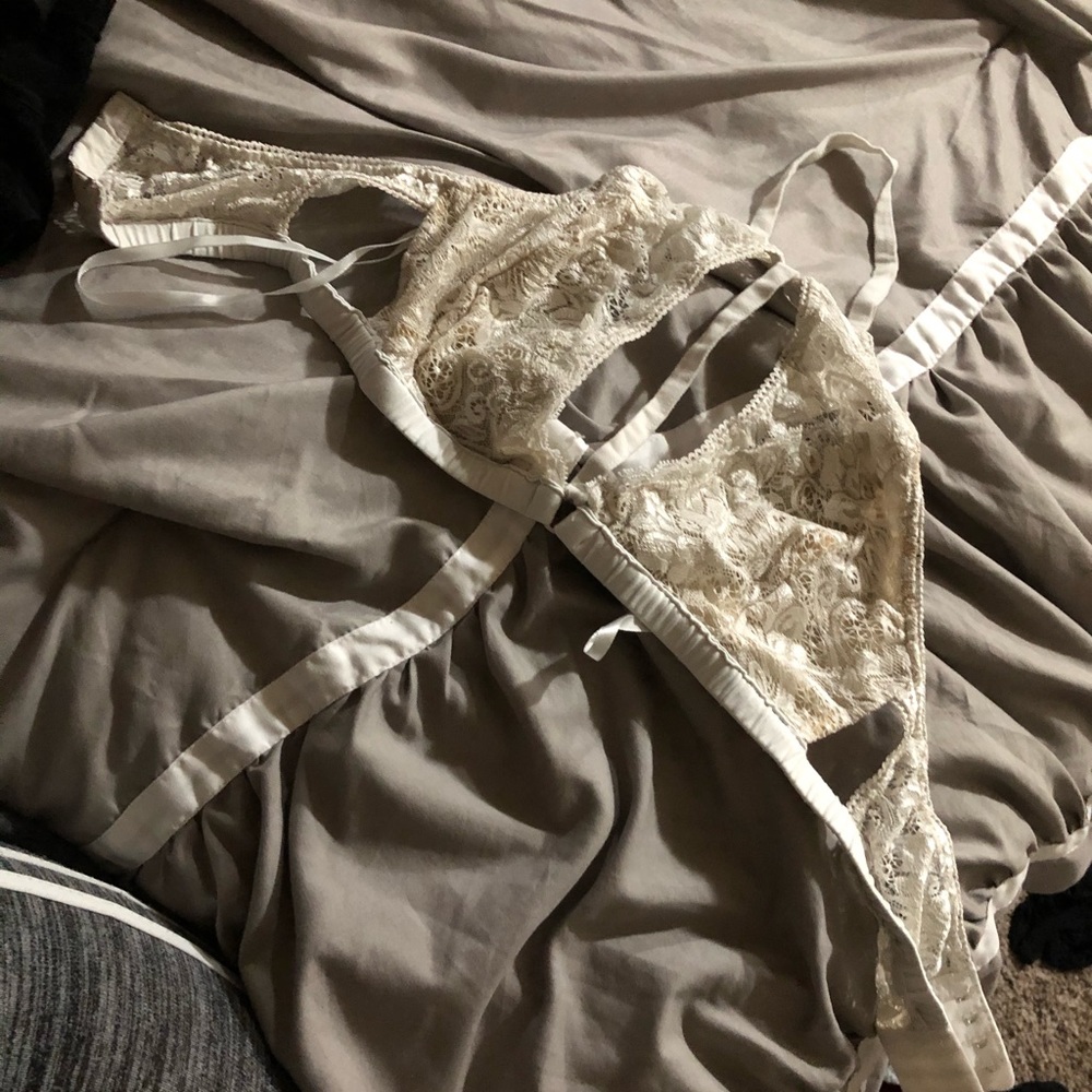 White lace bralette